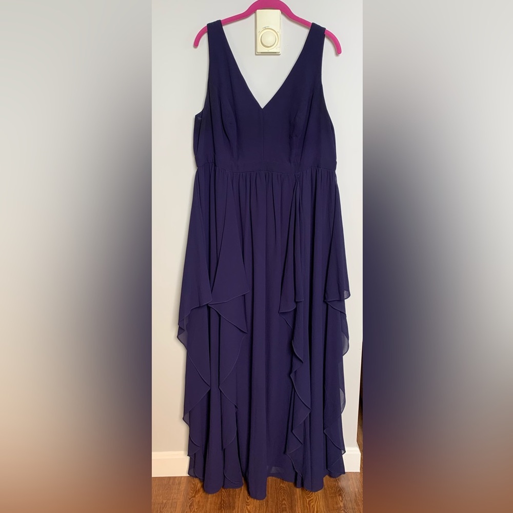 Lace & Mesh Formal Dress - Picture 1 of 3